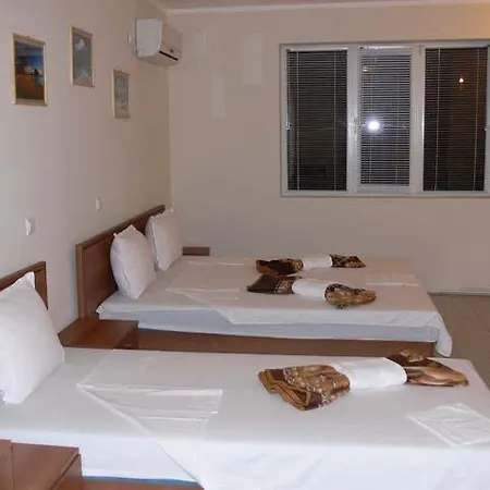 Hotel Versai